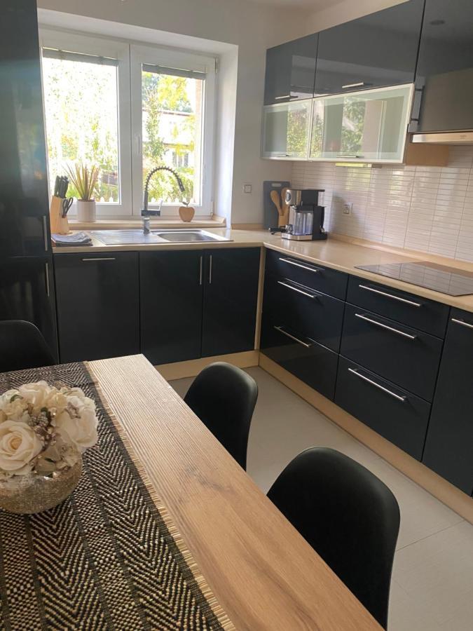 Apartman Visnovka パルドゥビツェ エクステリア 写真